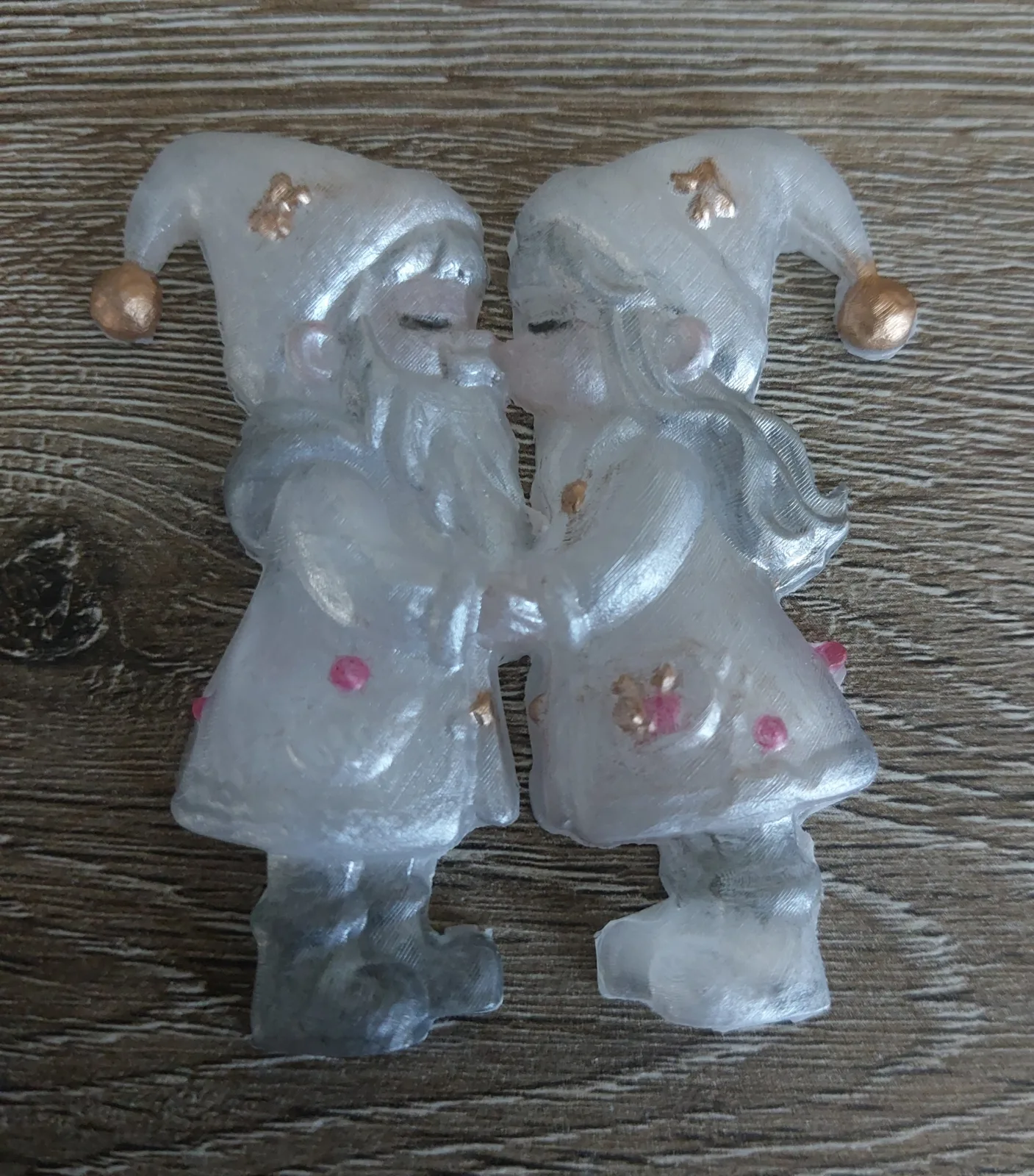 Kussende Kerstkabouters